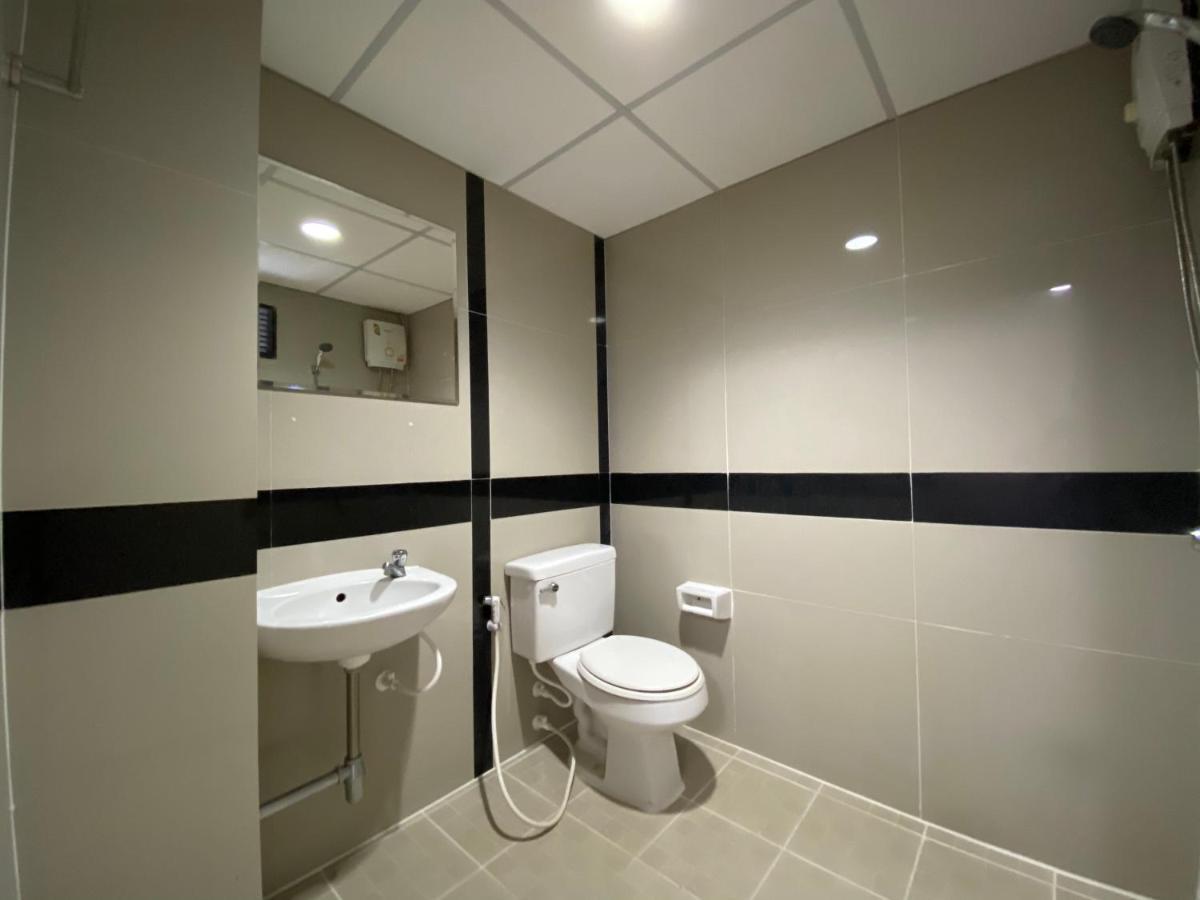 Baansuay Rattanathibet Apartment Nonthaburi Bagian luar foto