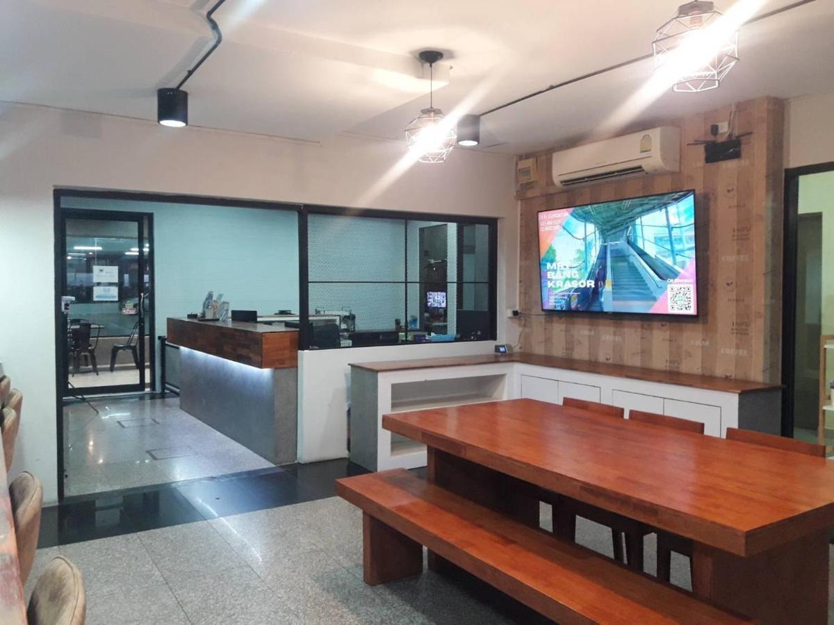 Baansuay Rattanathibet Apartment Nonthaburi Bagian luar foto